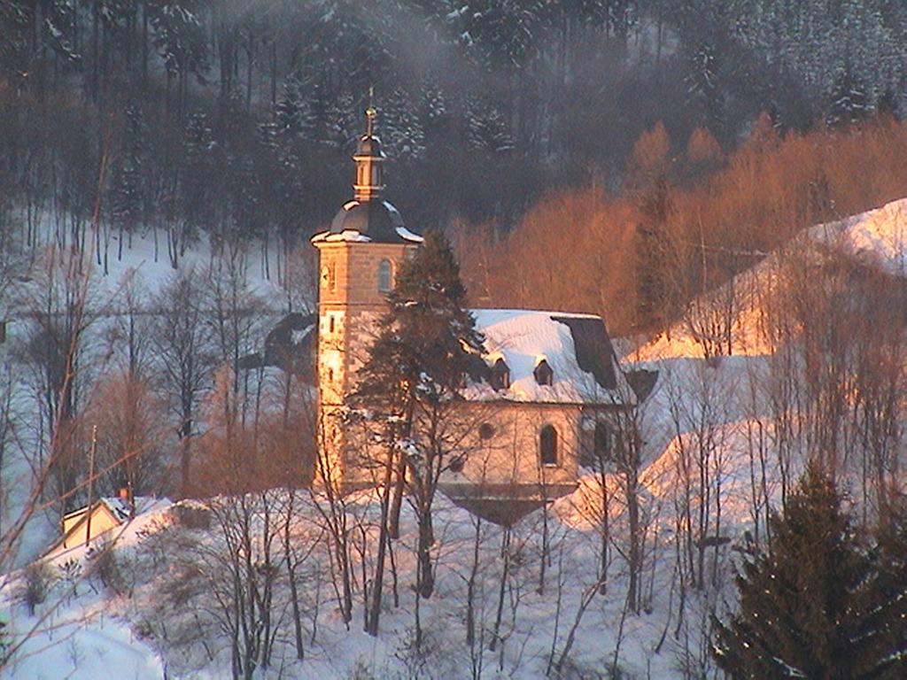 Ferienwohnung Panorama Rauenstein ภายนอก รูปภาพ