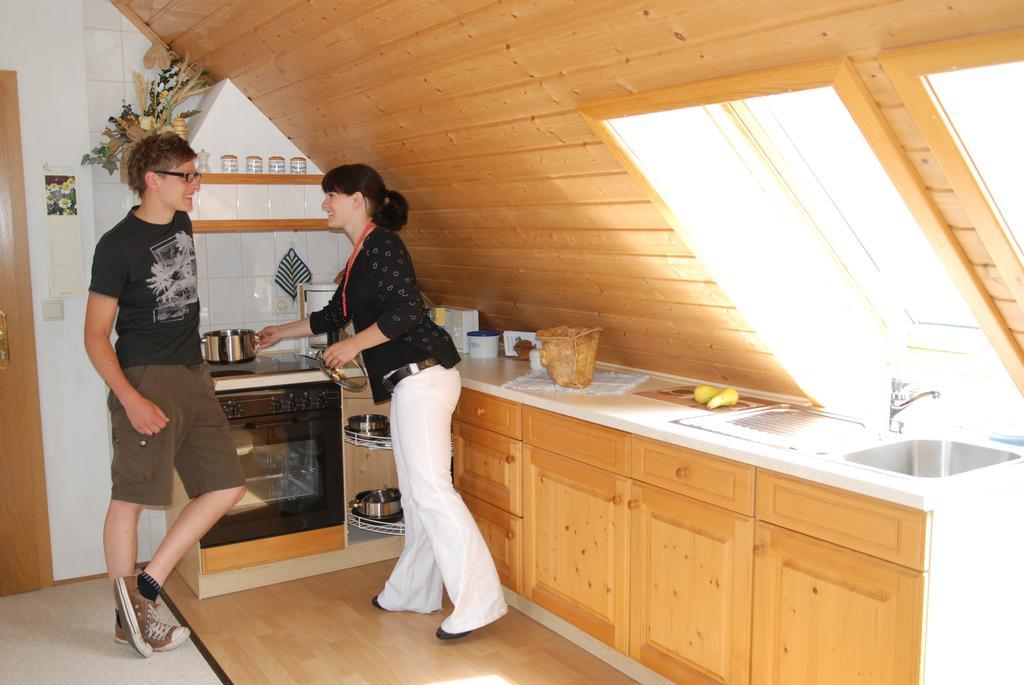 Ferienwohnung Panorama Rauenstein ภายนอก รูปภาพ