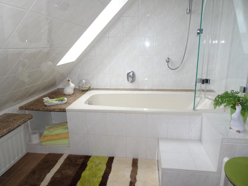 Ferienwohnung Panorama Rauenstein ภายนอก รูปภาพ